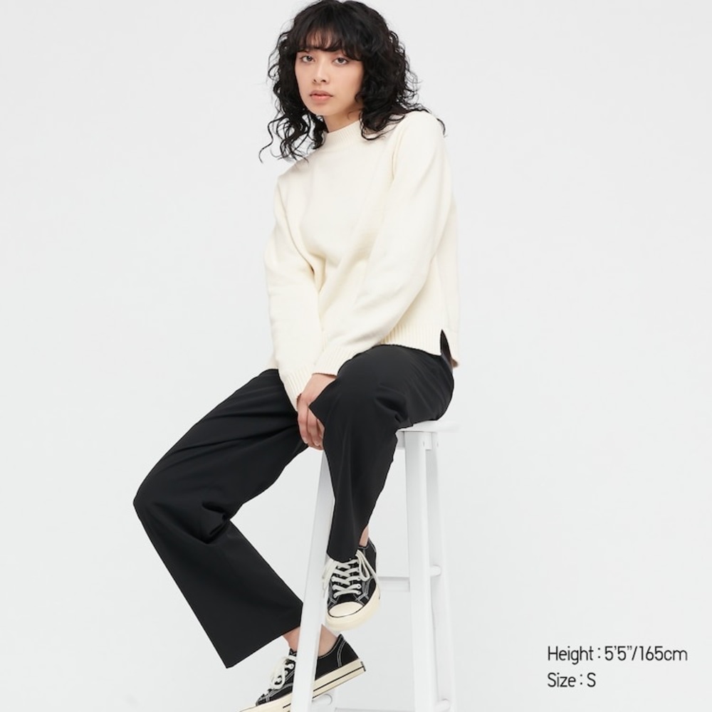 Uniqlo Off White Mock Neck Sweater